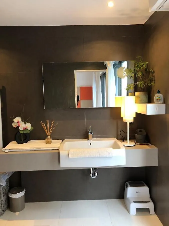 Appartement Montfleury, 2 Terrasses, 2 Chambres , 2 Sdb , Pkg Prive Piscine, 15 Min Walk To Croisette Beach And Palais Des Festivals Cannes