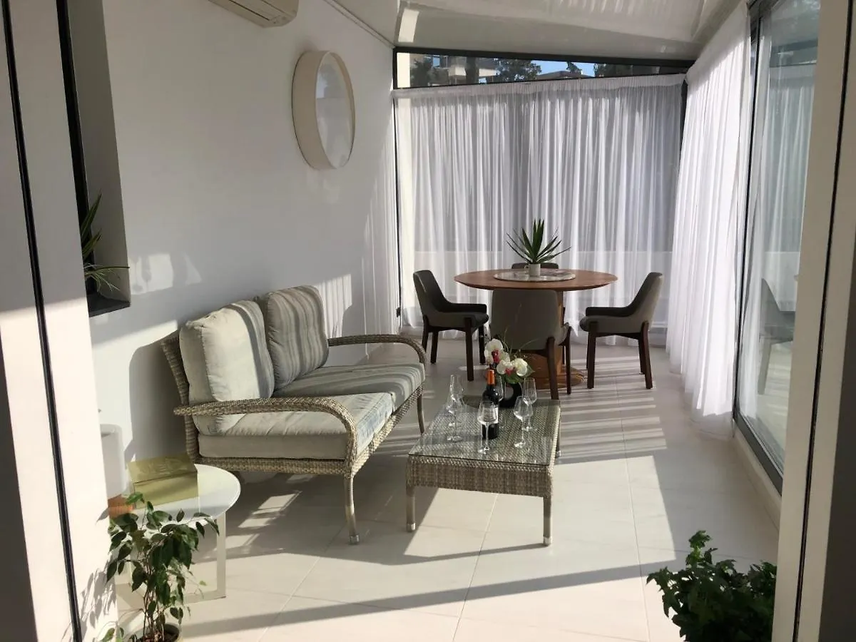 아파트 Appartement Montfleury, 2 Terrasses, 2 Chambres , 2 Sdb , Pkg Prive Piscine, 15 Min Walk To Croisette Beach And Palais Des Festivals 칸느 프랑스